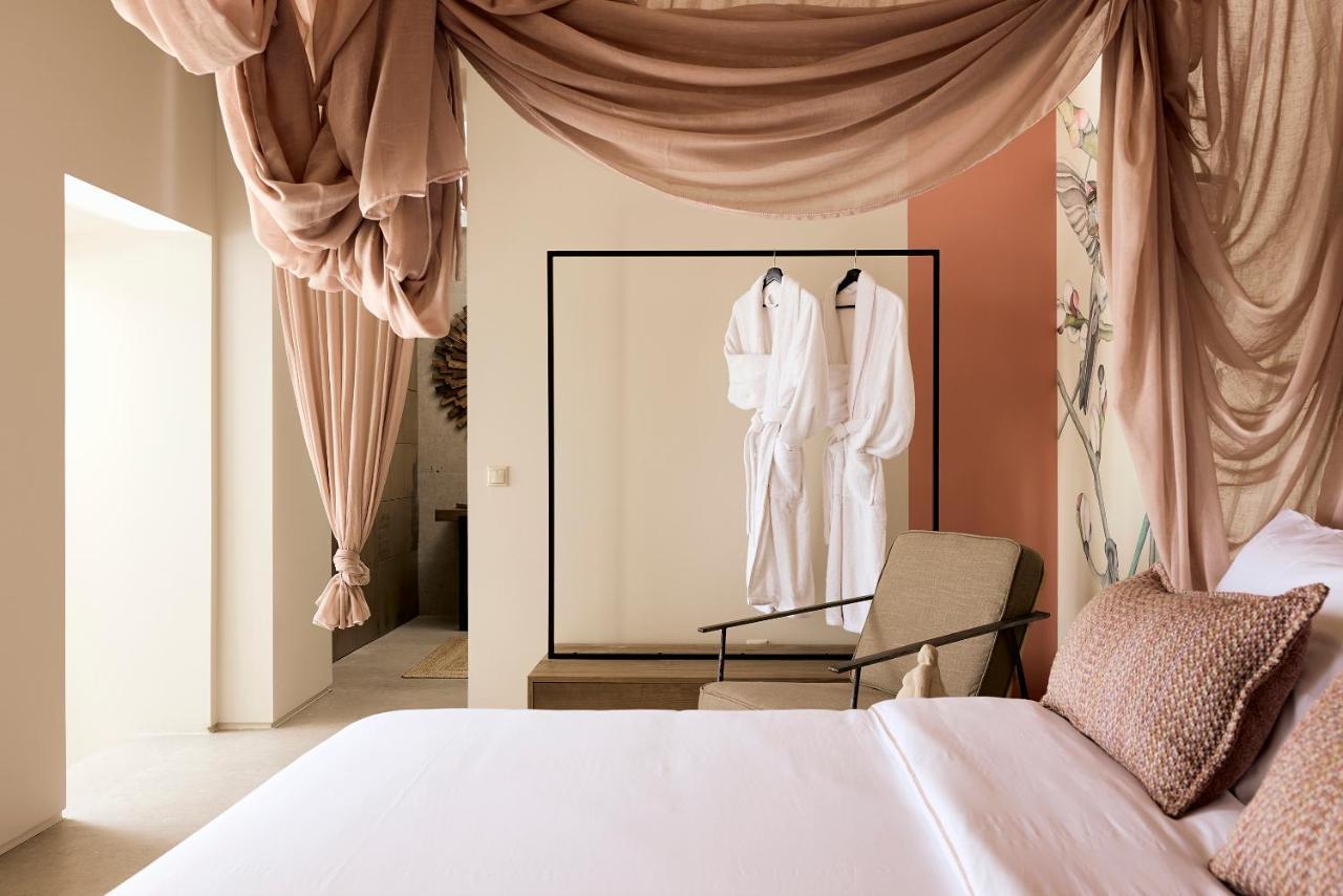 Niove Suites Milos Plaka  ภายนอก รูปภาพ