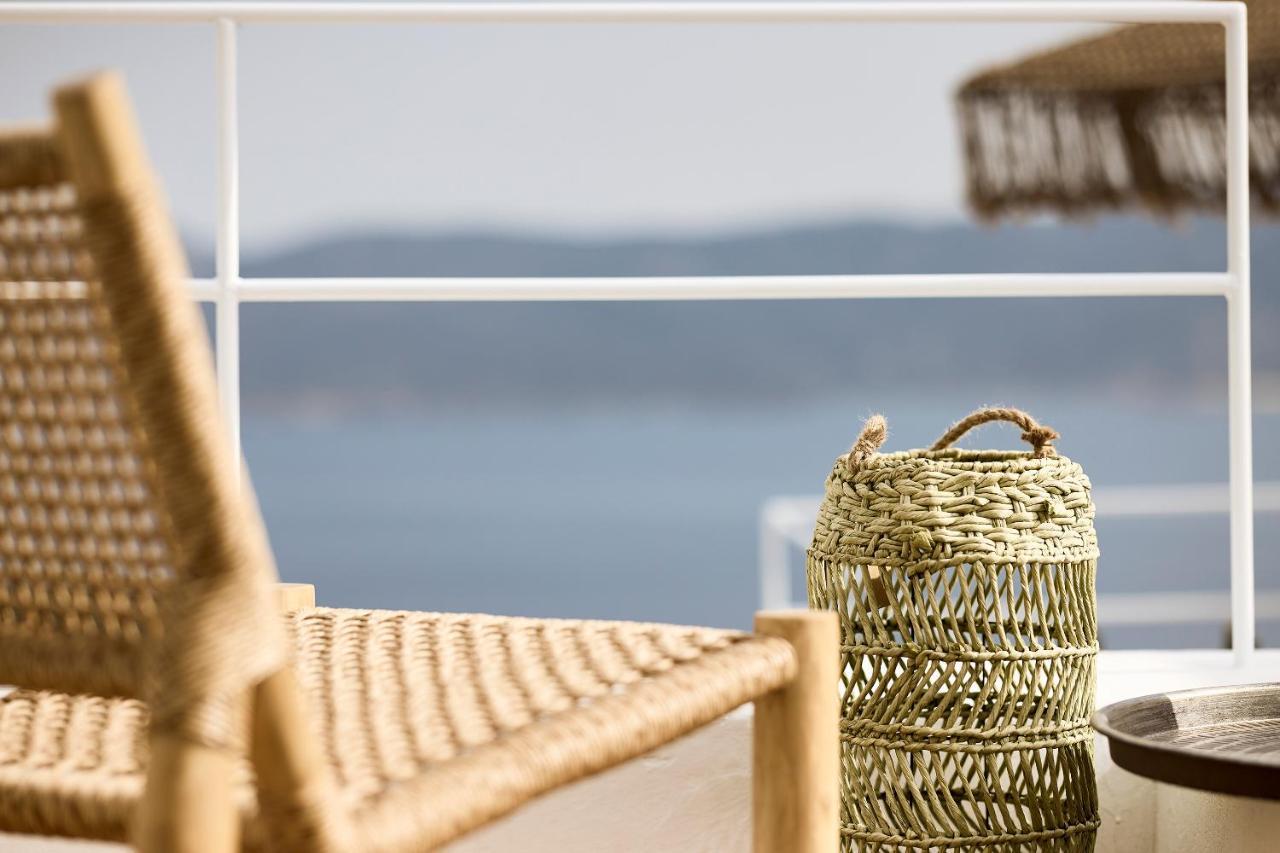 Niove Suites Milos Plaka  ภายนอก รูปภาพ